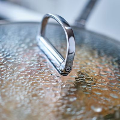 Joseph Joseph Space 25cm Stock Pot with Lid and Folding Handles image(5)