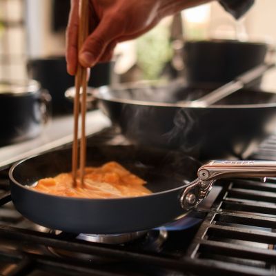 Joseph Joseph Space 2 Piece Frying Pan Set with Folding Handles image(5)