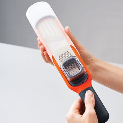 Joseph Joseph Handi-Grate™ Orange 2-in-1 Mini Grater & Slicer image(6)