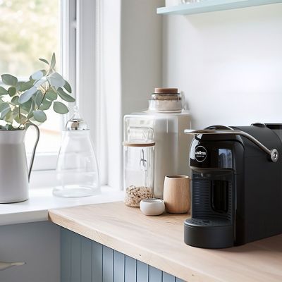 Lavazza Jolie Coffee Machine Black 18001423 image(3)