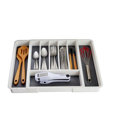Lakeland Expandable Cutlery Tray image(5)