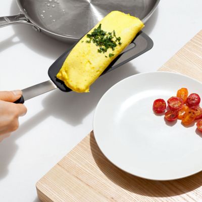 OXO Good Grips Silicone Flexible Omelette Turner image(8)