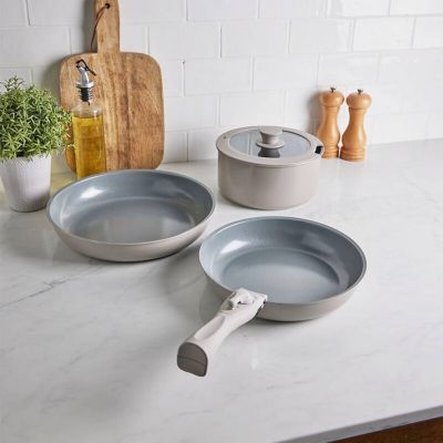 Lakeland 5-Piece Easy Store Pan Set image(9)