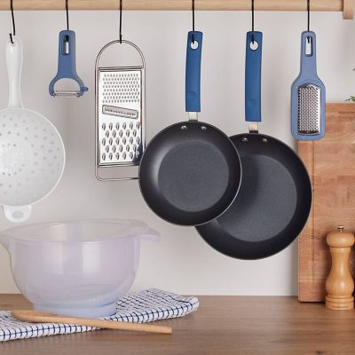 Simply Lakeland 3-Piece Grater Set image(2)