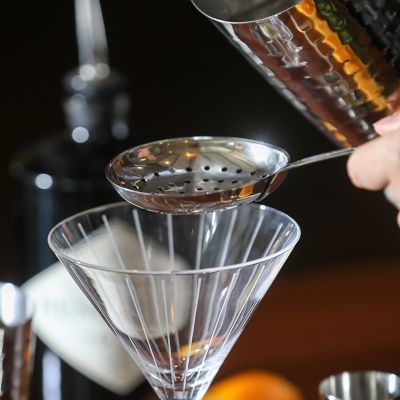 BarCraft 8-Piece Boston Cocktail Maker Set with Hammered Finish image(10)