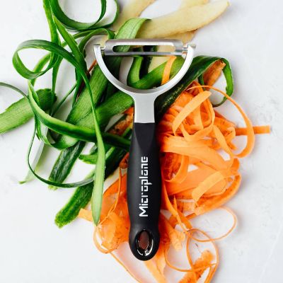 Microplane Microplane Professional Y Peeler image(4)