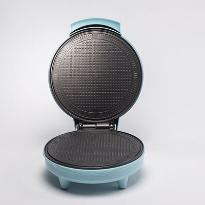 Gourmet Gadgetry Vintage Tea Party Ice Cream Cone and Waffle Dish Maker image(7)