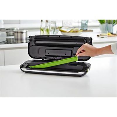 FoodSaver Compact Vacuum System Food Vacuum Sealer FFS015 image(4)
