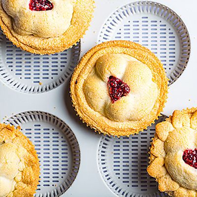 Silikomart 6-Hole Silicone Burger Bread Mould image(6)