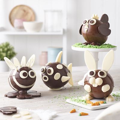 Lakeland Animal Chocolate Mould Kit - (Image 2)