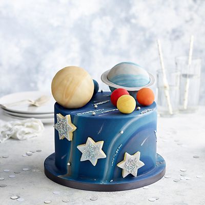 Lakeland 6 Cup Hemisphere Cake Tin - (Image 2)