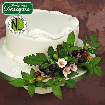 Katy Sue Designs Blackberry and Oak Leaves Silicone Mould - (Image 4)