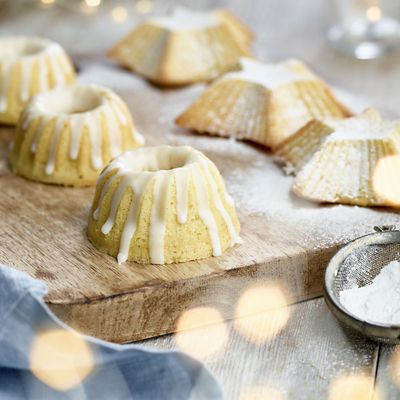 6 Individual Silicone Bund Cake or Jelly Moulds  image(2)