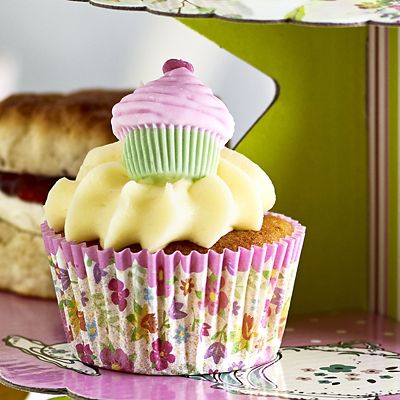 40 Summer Flower Cupcake Cases image(2)