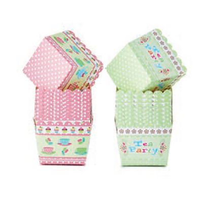 Lakeland 20 Tea Party Square Cake Cups Lakeland