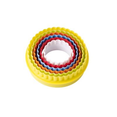 6 Double-Sided Round Cookie Cutters – Straight and Fluted Edges image(2)