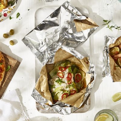 Lakeland Parchment-Lined Foil  30cm x 10m  image(2)