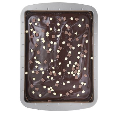 Reusable Non-Stick Traybake Tin Liner image(2)