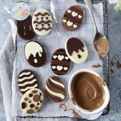 12 Easter Chocolate Shapes Mould Gift Set image(2)