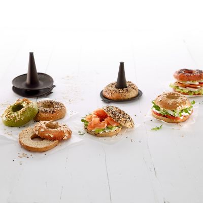 6 Lékué Silicone Bagel Moulds image(4)