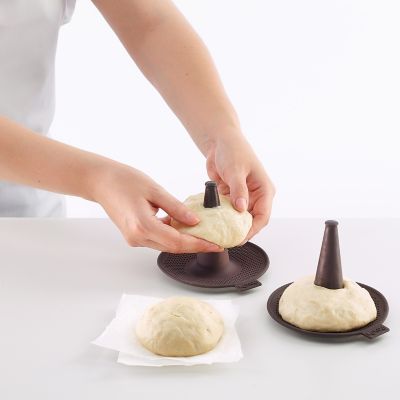 6 Lékué Silicone Bagel Moulds image(5)