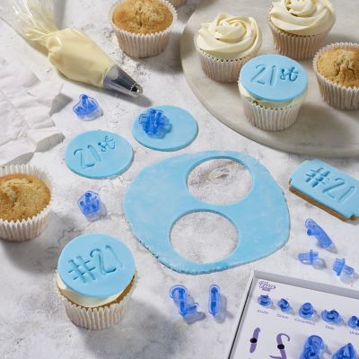 PME Fun Fonts 31-Piece Numbers and Symbols Stamp Set image(5)