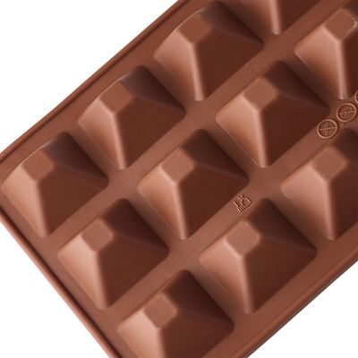 2 Lakeland Pyramid Chocolate Moulds image(3)