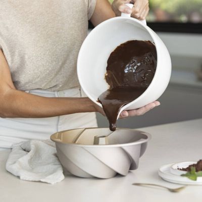 KitchenAid White Ceramic Bowl With Pouring Spout image(2)