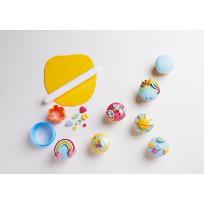 Renshaw Personalise Me! Rainbow and Unicorn Icing and Decorating Kit  image(5)