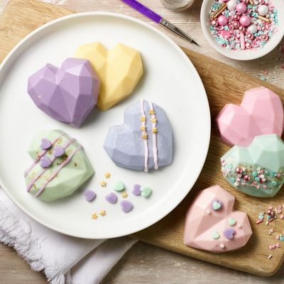 Lakeland Geometric Heart Silicone Mould image(7)