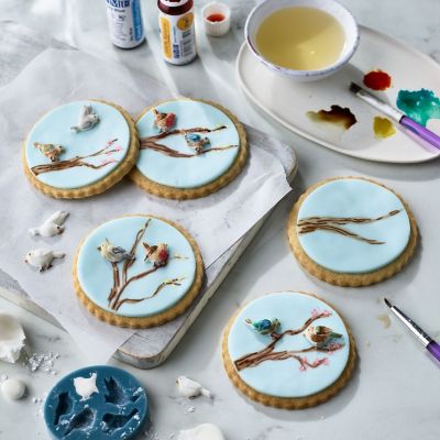 Lakeland 3D Bird Toppers Silicone Icing Mould image(4)