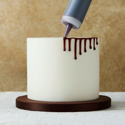 Renshaw Ready-to-Use Milk Chocolate Drip Icing 120g image(2)