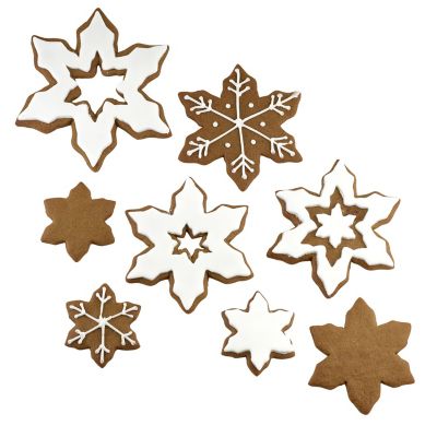 5 Piece Lakeland Snowflake Wreath Cookie Cutter Set image(4)