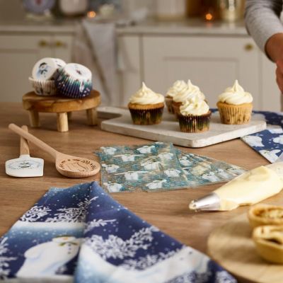 75 The Snowman™ Woodland Friends Cupcake Cases image(2)