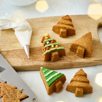 Decora Silicone Christmas Tree Cake Mould image(2)