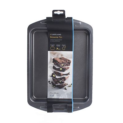 Lakeland Blue Brownie Tin image(6)