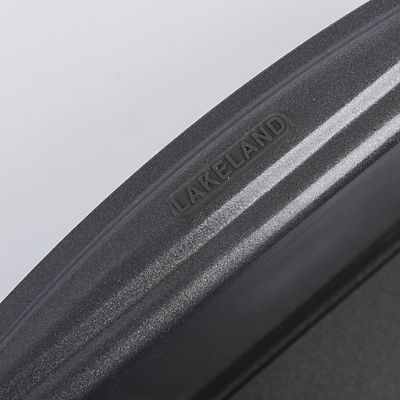Lakeland Blue 25cm L-Based Sq Cake Tin image(4)