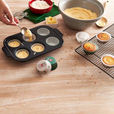 Lakeland Festive Joy Cupcake Cases – Pack of 60 image(2)