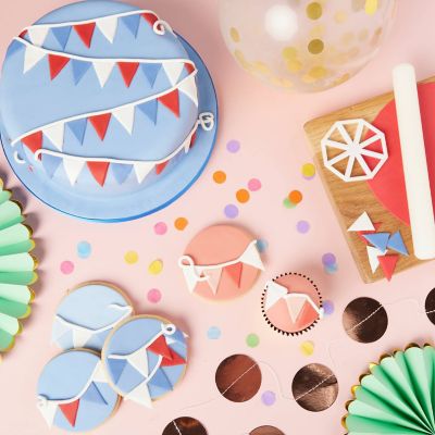 Renshaw Celebration Icing – 300g Red White and Blue image(2)