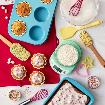 Little Lakeland Cupcake 4 Piece Baking Set image(8)