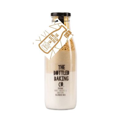 White Chocolate and Honeycomb Blondie Bottled Baking Mix 530g image(1)