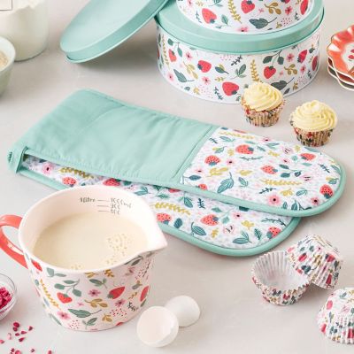 60 Lakeland Strawberry Patch Cupcake Cases image(5)