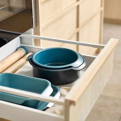 Joseph Joseph Nest Bake Round Cake Tins - Set of 2 image(4)