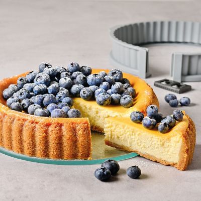 Lakeland Springform Glass Plate Cake Mould image(2)