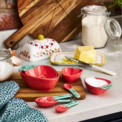 Strawberry Patch Measuring Cups image(6)