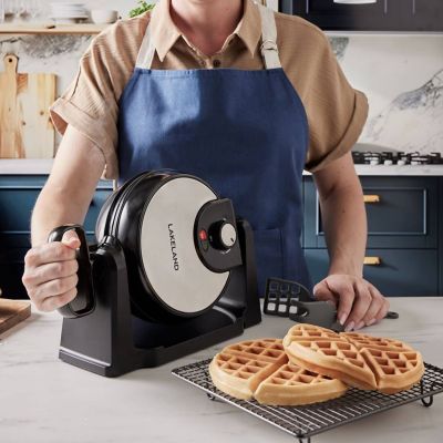 Lakeland Belgian Waffle Maker image(7)