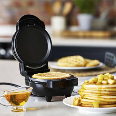 Lakeland 2 in 1 Waffle and Pancake Maker image(5)