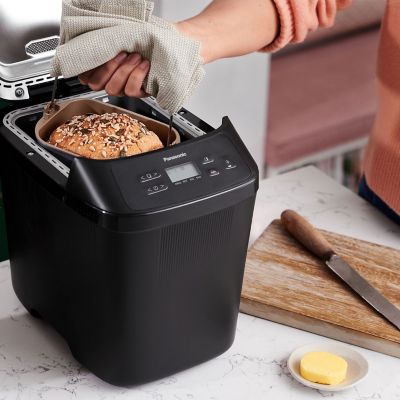 Panasonic Compact Bread Maker SD-PN100KXC image(2)