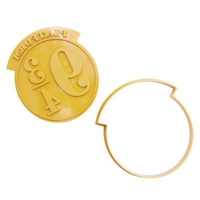 Harry Potter Platform 9¾ Cookie Cutter and Embosser image(9)