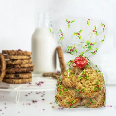 20 Holly Treat Bags image(2)